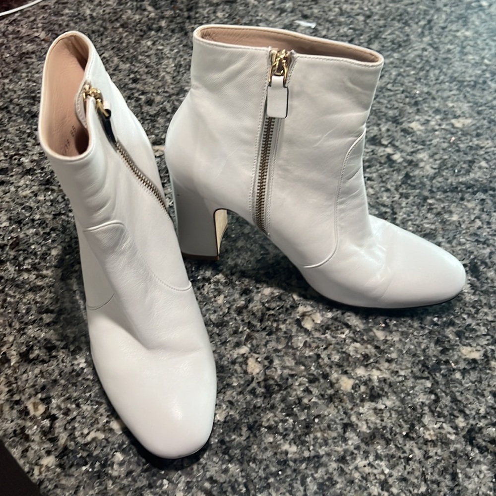 Stuart Weitzman White Leather Boot - image 5